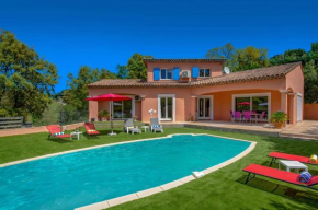 Villa Louis by Villa Plus